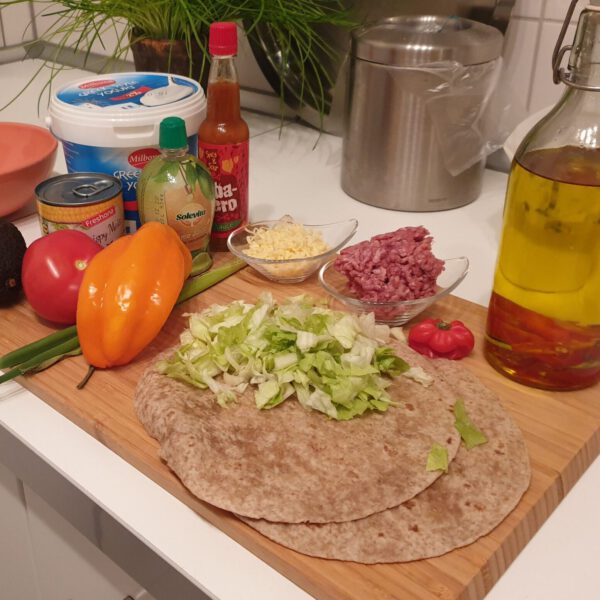 Nacho bowl met pittig gehakt