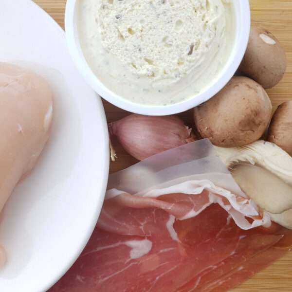 Gevulde kipfilet met paddenstoelen