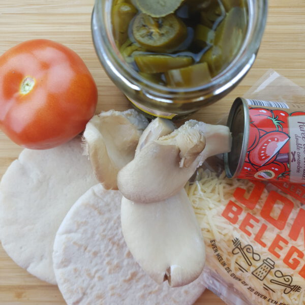 Pittige pita pizza's