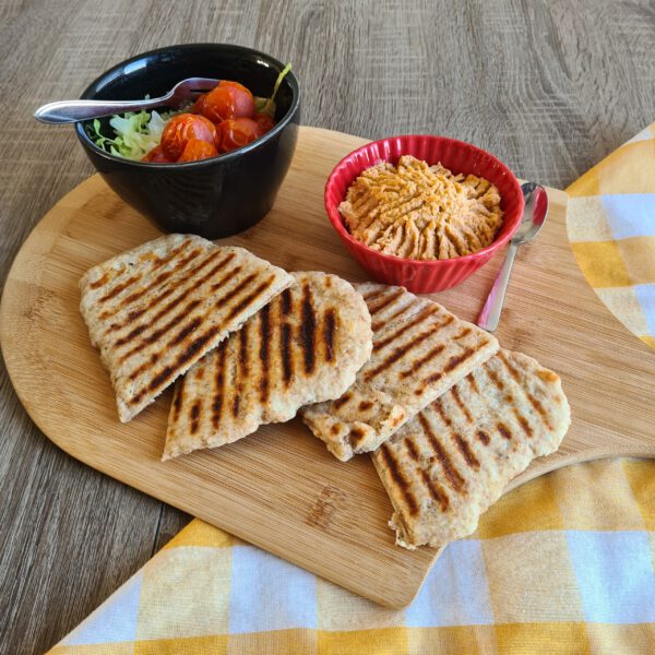 Flatbread met bloemkoolhummus