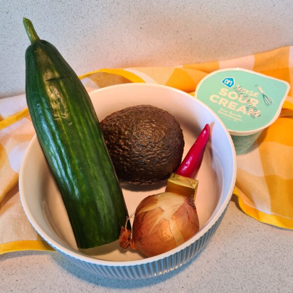 Komkommer-avocadosoep