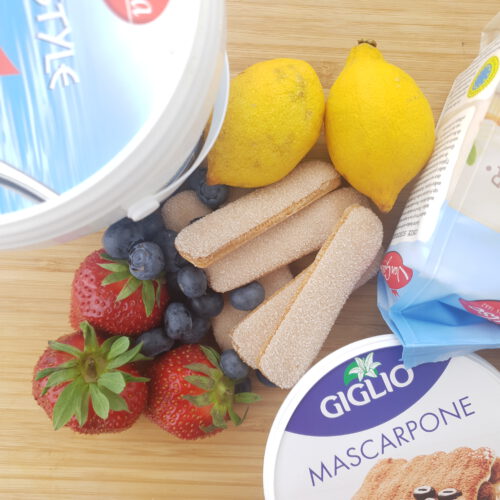Tiramisu met Griekse yoghurt en fruit