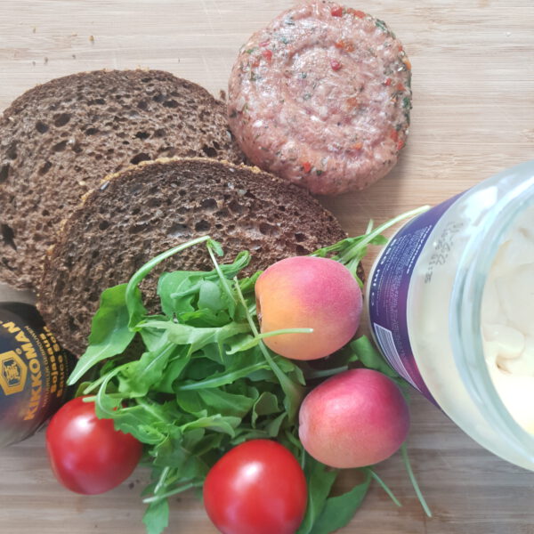 Tomaten-abrikozenburger